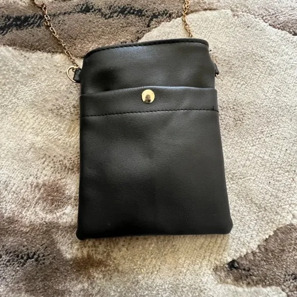 Crossbody - Picture 3 of 4